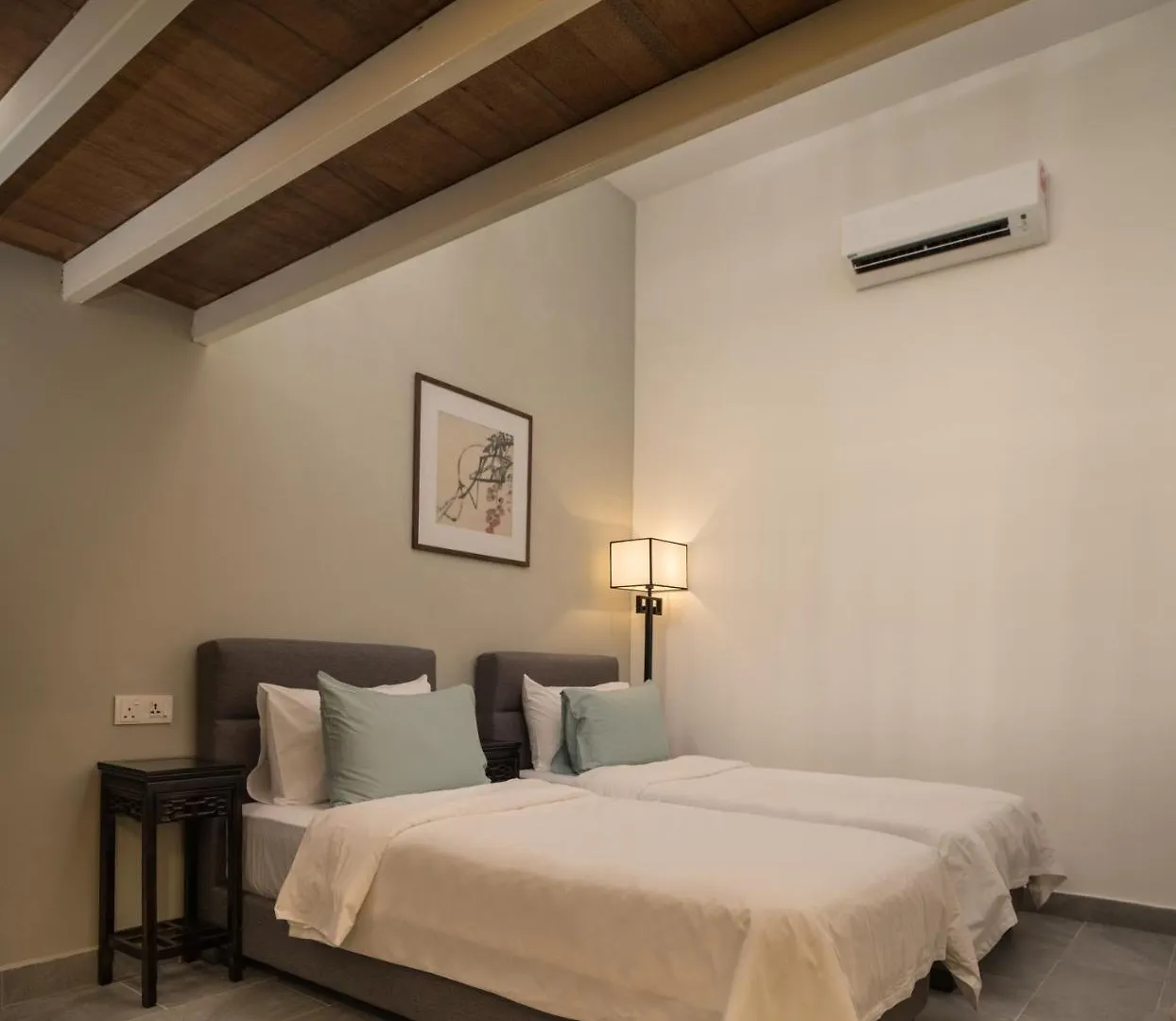 Carnarvon House Hotel Georgetown Guest house George Town
