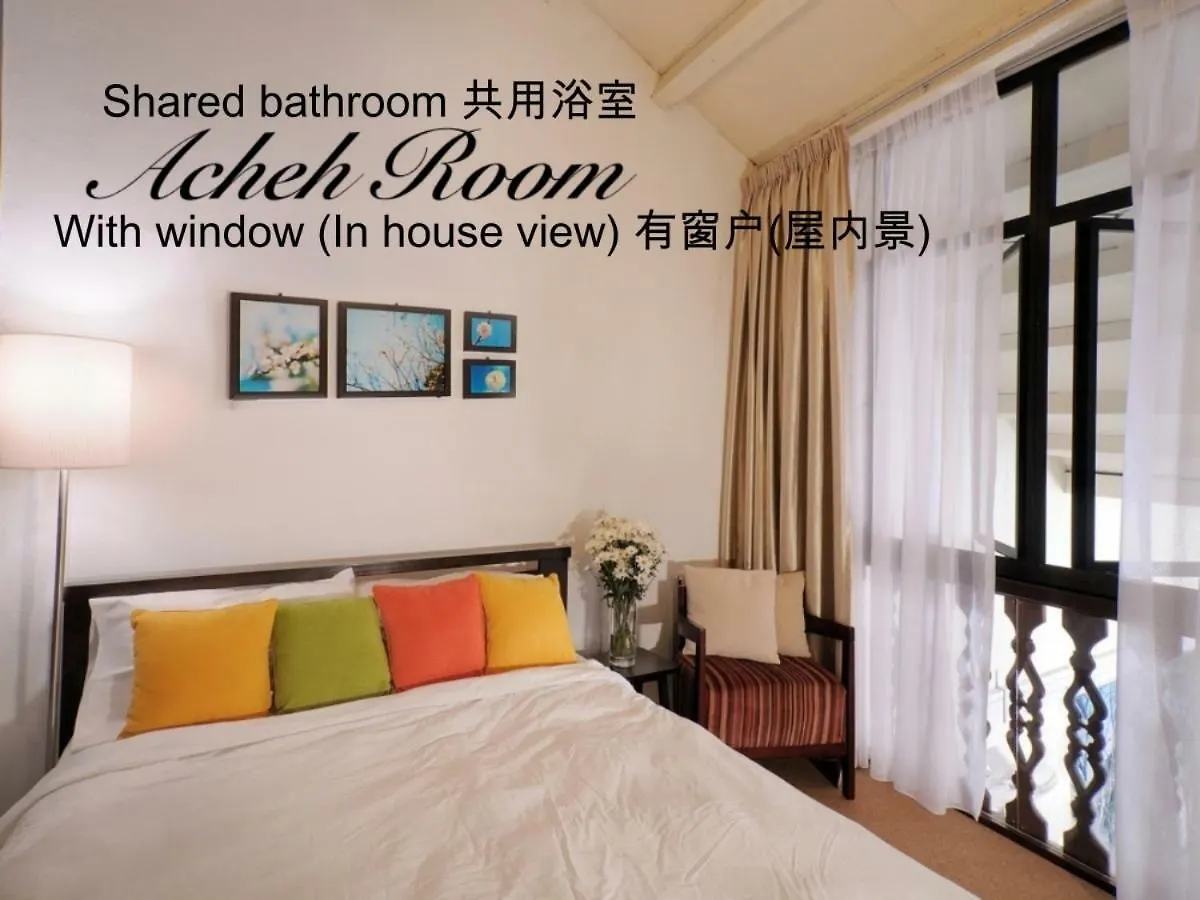 Carnarvon House Hotel Georgetown 2*, George Town